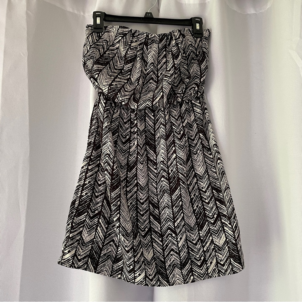 Love Reign Women's Size S Black White Sleeveless Dress Strapless Sundress